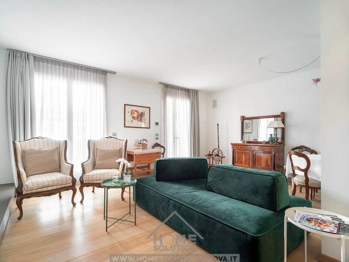 Casa con 6 locali in vendita in Via Lion, Maserà di Padova