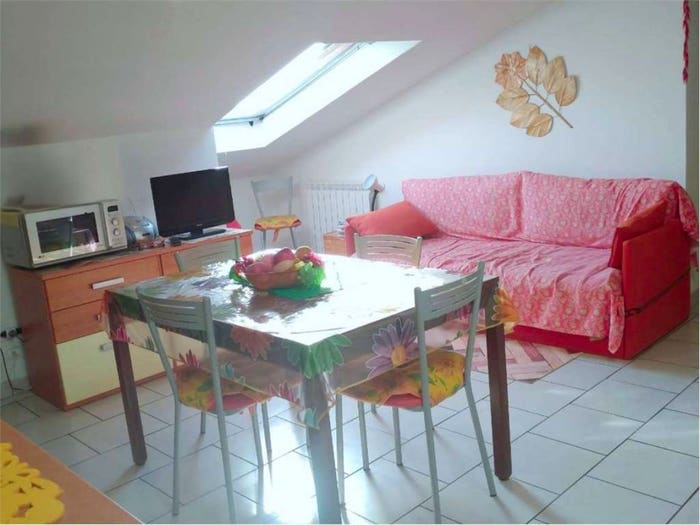 Casa trilocale in vendita in Centro, Ameglia