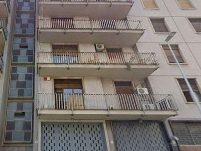 Appartamento con 6 locali in vendita in Via Don Luigi Sturzo, Centro Storico, Catania