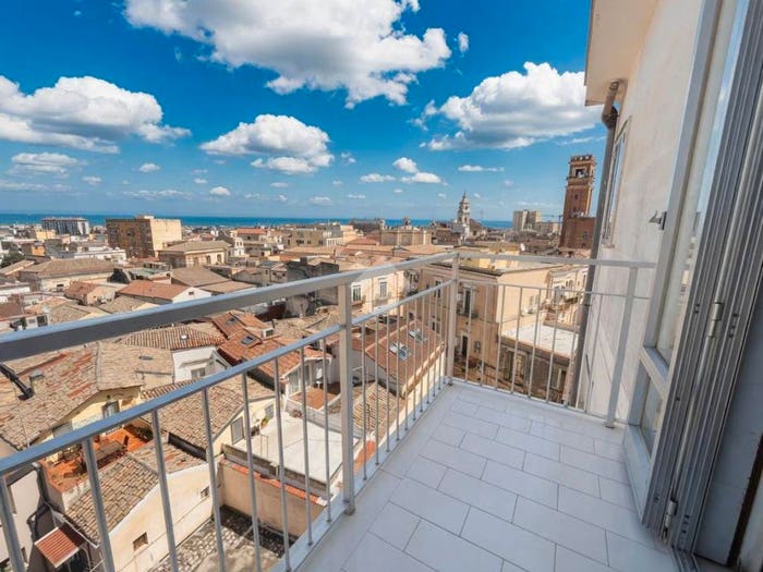 Appartamento trilocale in vendita in Corso Giuseppe Garibaldi, Centro Storico, Foggia