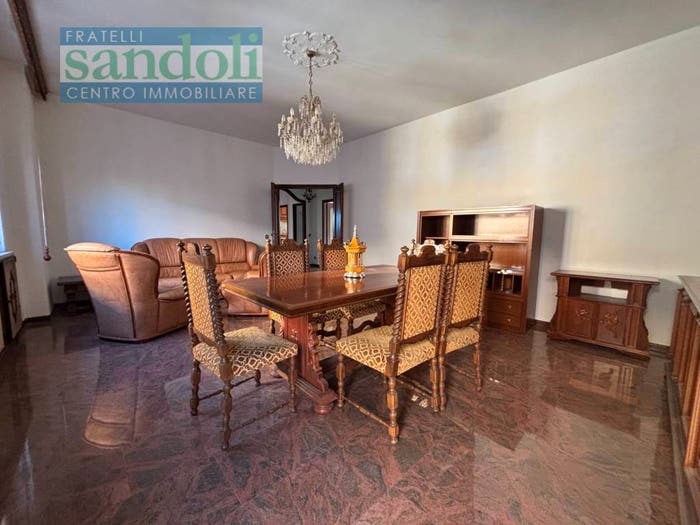 Appartamento quadrilocale in vendita in Cso Duca degli Abruzzi, Semicentro, Vercelli