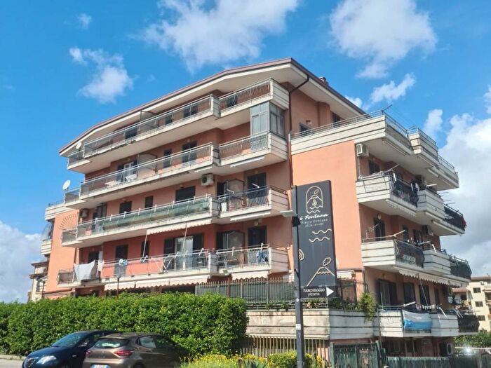 Appartamento trilocale in vendita in Via Annunziata, Somma Vesuviana