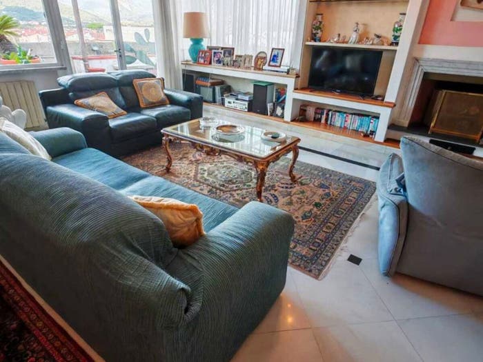 Casa con 6 locali in vendita in Via Parma, Marina di Carrara, Carrara