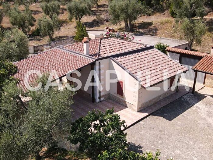 Casa in vendita in Litoranea Vieste Peschici Km, Vieste
