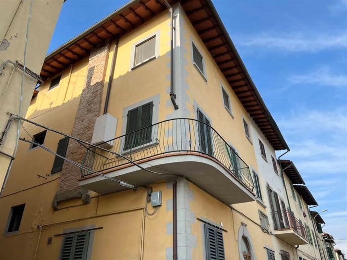 Appartamento trilocale in vendita in Via Livornese, Centro, Lastra a Signa