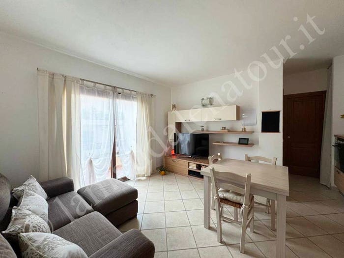 Appartamento bilocale in vendita in Via La Fornace, La Maddalena