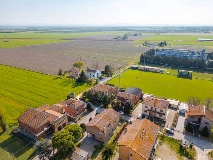 Casa con 6 locali in vendita in Via Tonino Bonora, Sant'antonio, Medicina