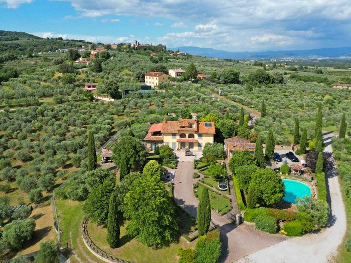 Casa con 6 locali in vendita in Via di Civitella in Val di Chiana, Centro, Civitella in Val di Chiana