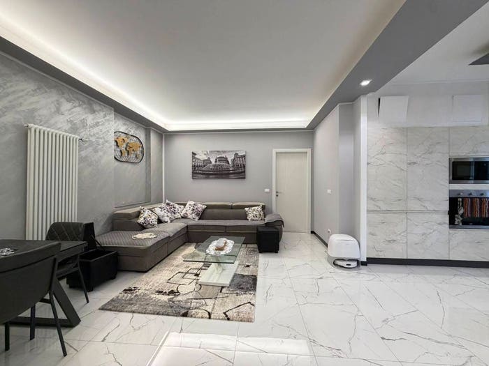 Appartamento quadrilocale in vendita in Passo Pratogagliardo, Pontedecimo, Genova