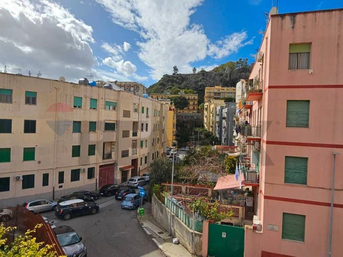 Appartamento con 5 locali in vendita in Via Duca Degli Abruzzi, Libertà, Messina
