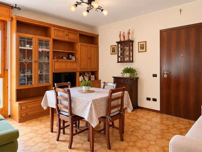 Appartamento trilocale in vendita in Centro, Castellarano