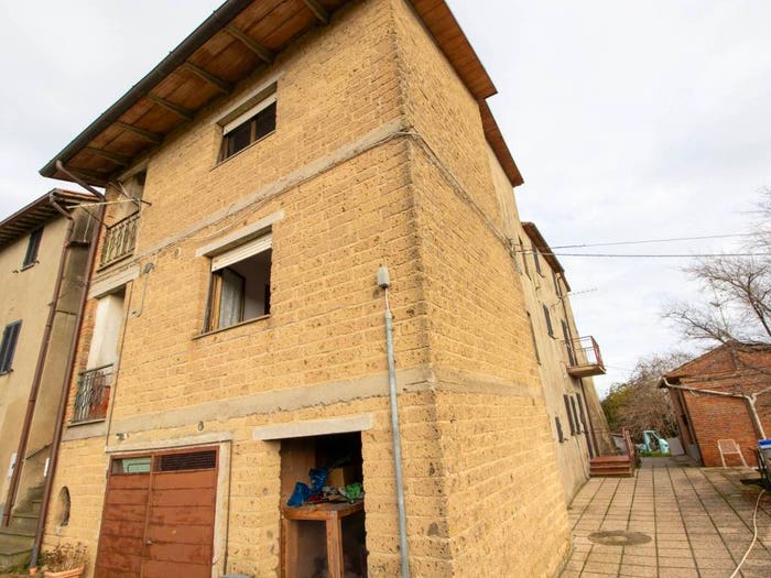 Appartamento con 5 locali in vendita in Vocabolo Poggio San Litardo, Poggio San Litardo, Città della Pieve