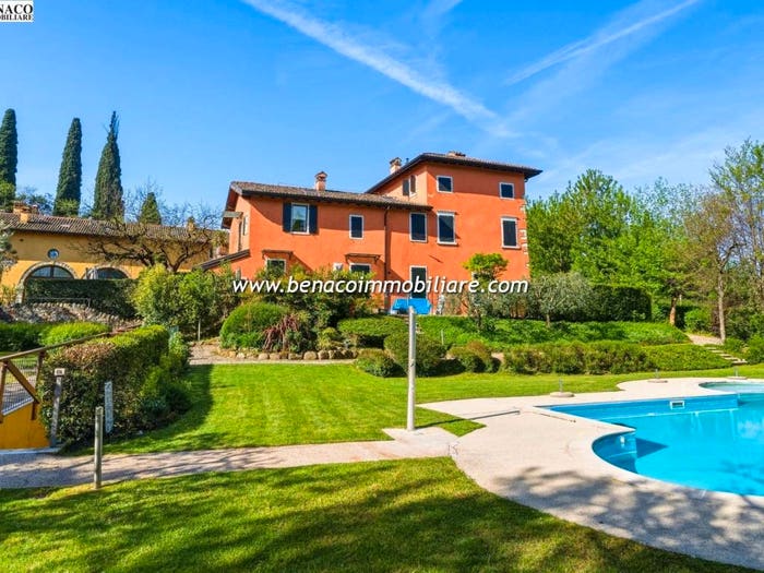 Appartamento con 5 locali in vendita in Località Valpozzo, Costermano sul Garda