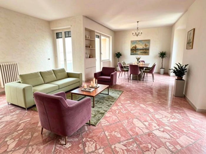Appartamento con 5 locali in vendita in Via Salvatore Grande, San Lazzaro, Lecce