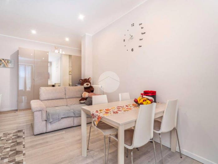 Appartamento trilocale in vendita in Via Pirandello, Centro, Caselle Torinese