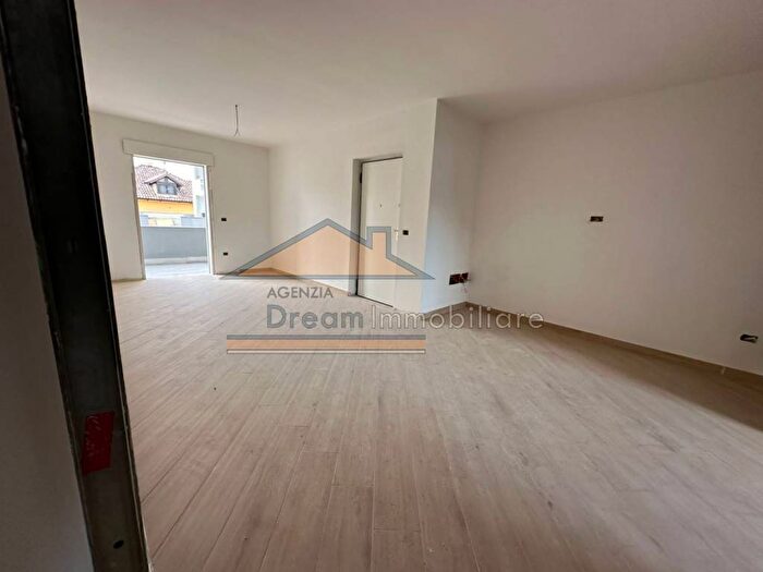 Appartamento quadrilocale in vendita in Via Aniello Palumbo, Maristi Ospedale, Giugliano in Campania