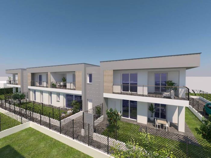 Appartamento trilocale in vendita in Bregnano