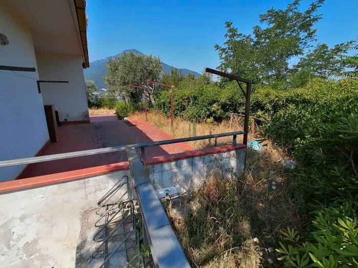 Casa con 6 locali in vendita in Via Nicola Salsano, Cava de' Tirreni