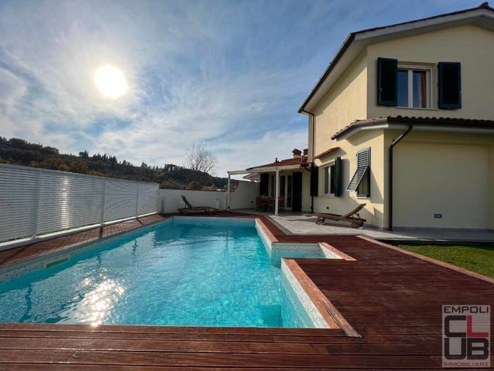 Casa con 6 locali in vendita in Via delle Pratella, Centro, Montelupo Fiorentino