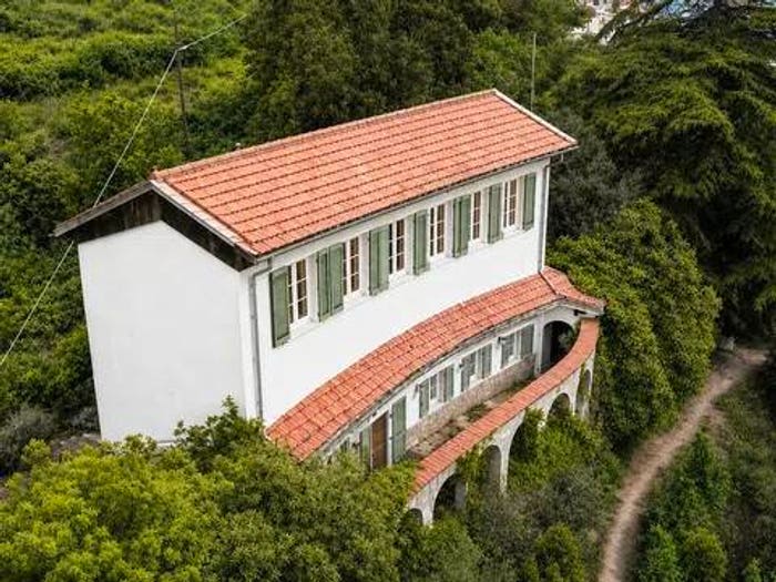 Casa con 6 locali in vendita in Regione Miranda Nn, Albenga