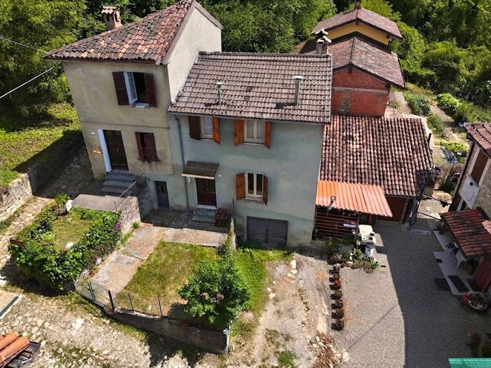 Casa trilocale in vendita in Regione Lunassi, Fabbrica Curone