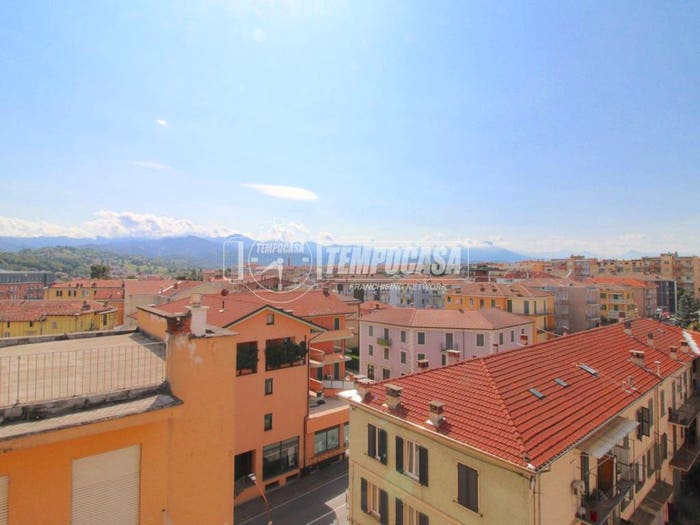 Appartamento con 5 locali in vendita in Corso Armando Diaz, Altipiano, Mondovì