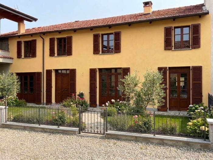 Casa quadrilocale in vendita in Via Caduti per la Libertà, Centro, Pianezza