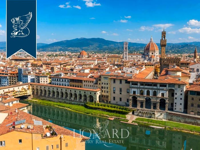 Appartamento con 5 locali in vendita in Piazza della Repubblica, Firenze