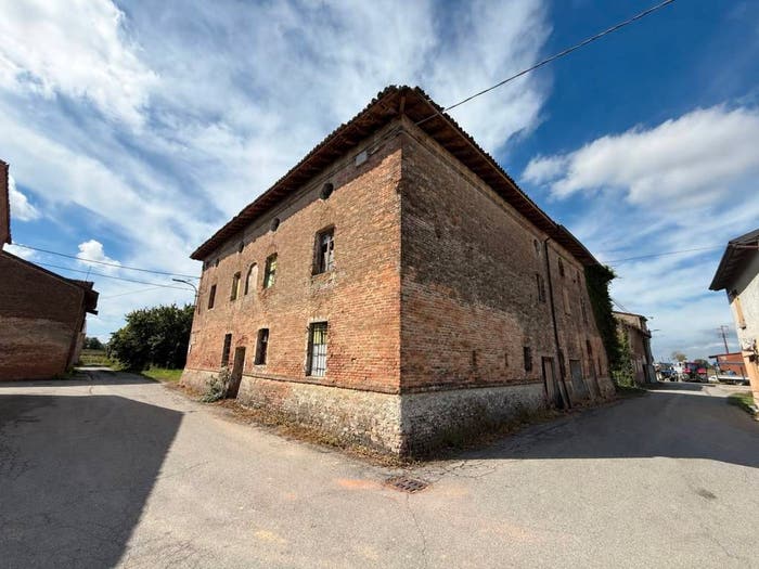 Casa con 6 locali in vendita in Via Bosco Piazza, Torricella del Pizzo
