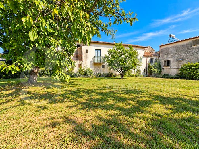 Casa con 6 locali in vendita in Santa Maria Versano snc, Santa Maria Versano, Teano