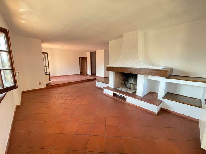 Appartamento con 5 locali in vendita in Via Roma, Pescate