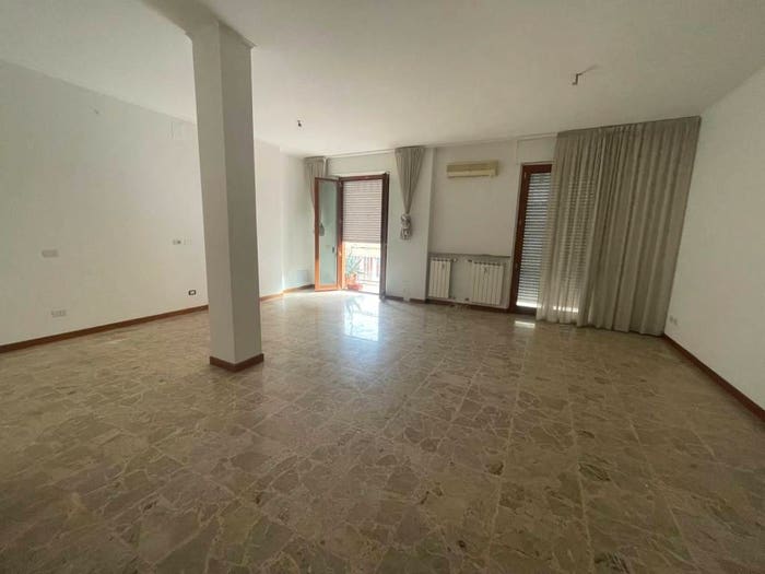 Appartamento con 6 locali in vendita in Canaletto, La Spezia