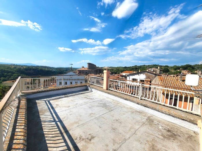 Appartamento con 5 locali in vendita in Via Roma, Faleria