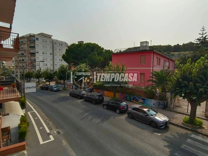 Appartamento trilocale in vendita in Via Nazionale, Centro, Villafranca Tirrena