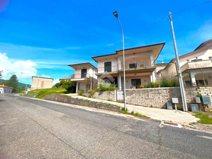 Casa trilocale in vendita in Via san biagio, Castiglione, Cottanello