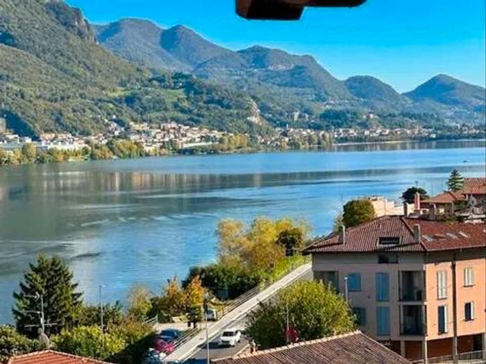 Appartamento con 5 locali in vendita in Via Roma, Pescate