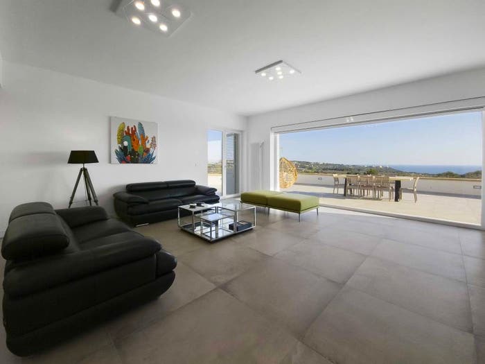 Casa con 6 locali in vendita in Castrignano del Capo