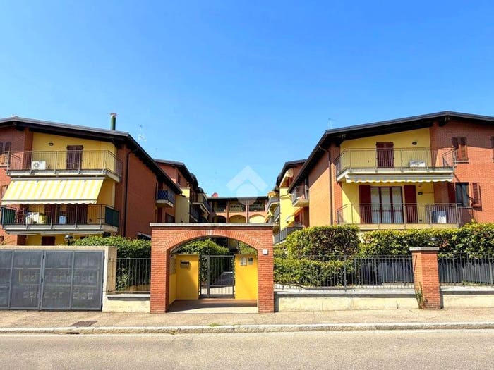 Appartamento bilocale in vendita in Via isonzo, Centro, Caronno Pertusella