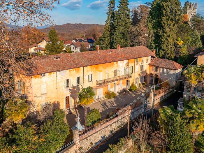 Casa con 6 locali in vendita in Via Domenico Bassetti, Centro, Invorio