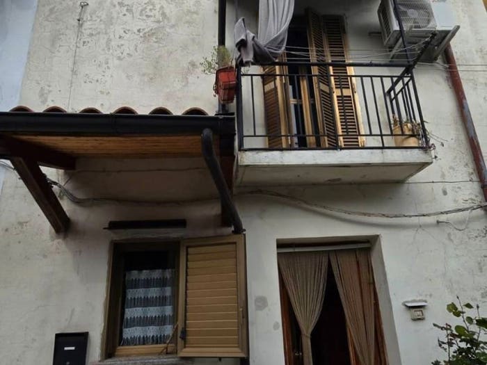 Casa trilocale in vendita in Via Francesco Guaglianone, Centro, San Sosti