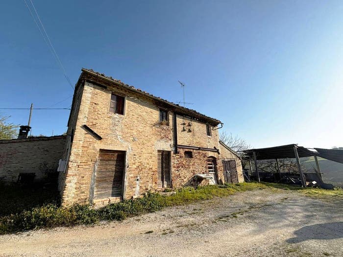 Casa con 6 locali in vendita in Contrada Gambacane, Ostra Vetere