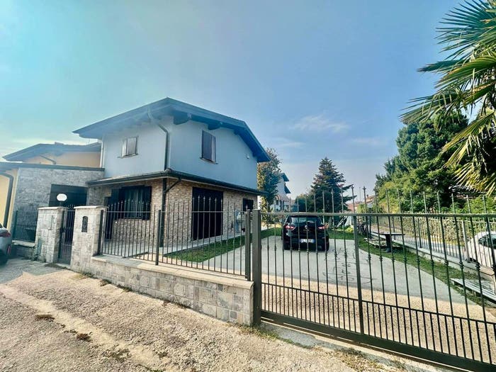 Casa quadrilocale in vendita in via ponte al po, Centro, Chignolo Po