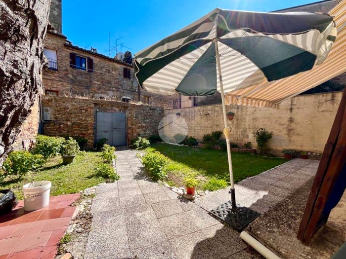 Appartamento bilocale in vendita in Via delle Mura, Acquaviva Picena