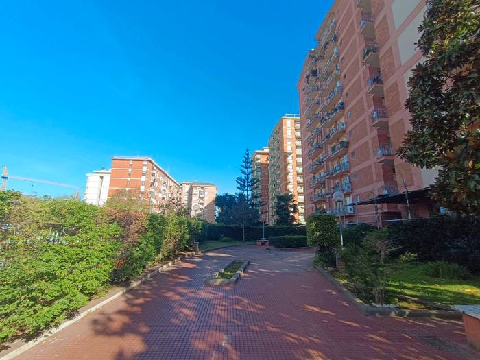 Appartamento trilocale in vendita in Via Isonzo, Piccarello, Latina