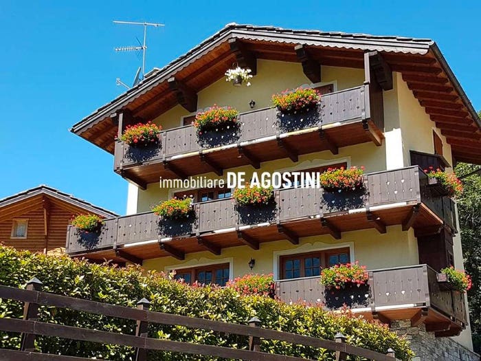 Casa con 6 locali in vendita in via Frazione Pesan, Quincod, ChallandSaintAnselme