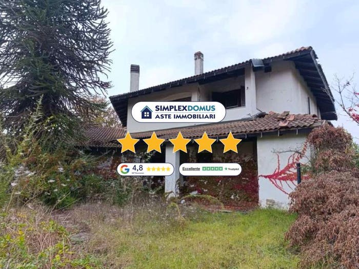 Casa con 6 locali in vendita in Frazione Castiglione, Castiglione, Asti