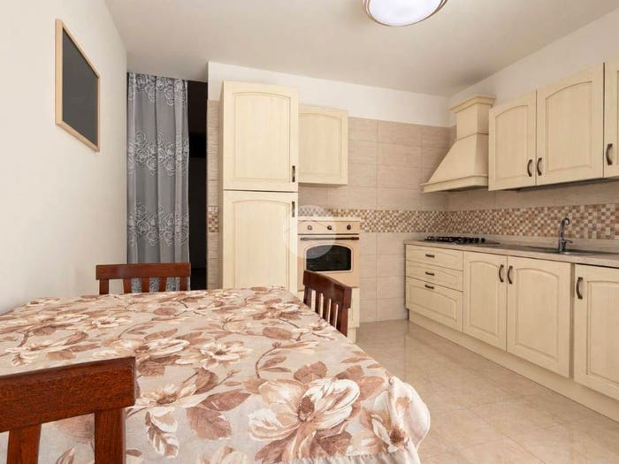 Appartamento quadrilocale in vendita in Via pompeo sarnelli, Centro, Manfredonia