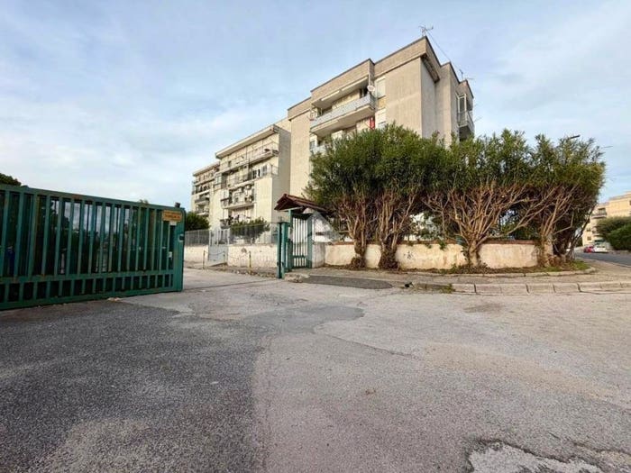 Appartamento quadrilocale in vendita in Via Dino Buzzati, Monterusciello, Pozzuoli