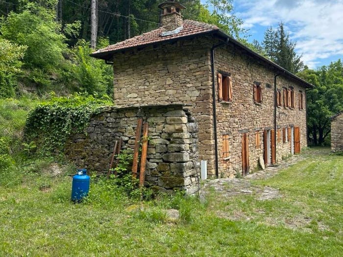 Casa trilocale in vendita in Regione Levagnino, Olmo Gentile