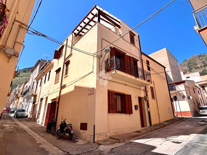 Casa con 5 locali in vendita in Via Zingaro, Centro, Castellammare del Golfo
